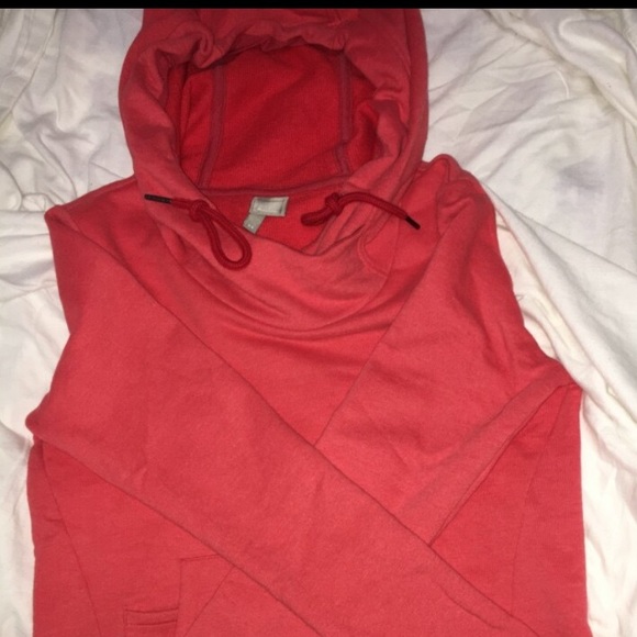 Bench Sweater - Picture 2 of 2